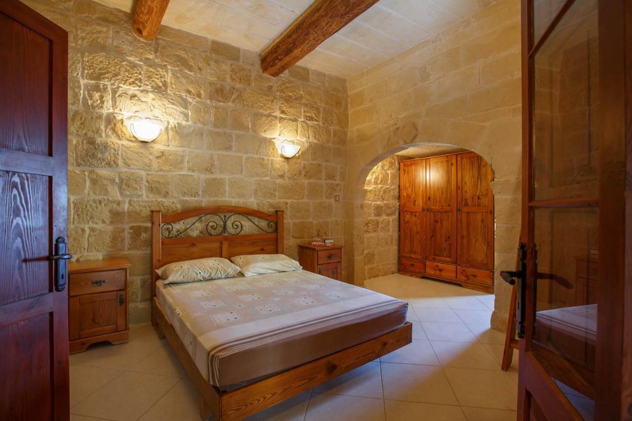 Il-Veduta Holiday Farmhouse With Sunny Private Pool In Island Of Gozo Għarb Екстериор снимка