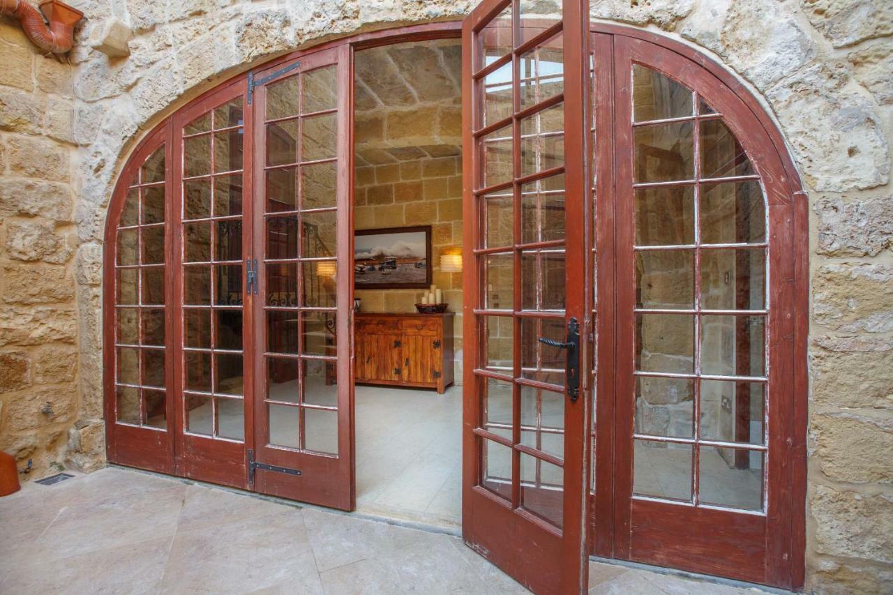Il-Veduta Holiday Farmhouse With Sunny Private Pool In Island Of Gozo Għarb Екстериор снимка